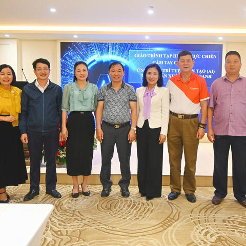 Lớp đào tạo AI thực chiến thứ 15: Bước đi bứt phá từ Hiệp hội Doanh nghiệp tỉnh Lào Cai