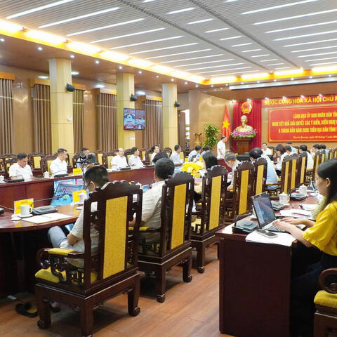 Tuyên Quang: Chính quyền đồng hành cùng doanh nghiệp, quyết liệt tháo gỡ các "điểm nghẽn"