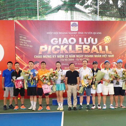 Hiệp hội Doanh nghiệp tỉnh Tuyên Quang: Sôi nổi Giải Pickleball chào mừng Ngày Doanh nhân Việt Nam
