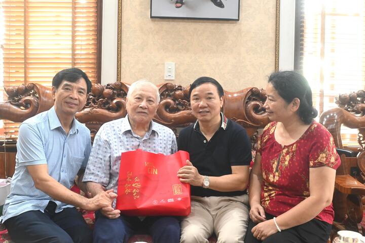 “Uống nước nhớ nguồn” - Doanh nghiệp Tuyên Quang tri ân sâu sắc các Anh hùng Liệt sĩ và Người có công