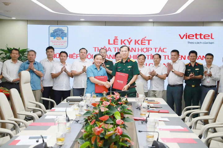 HHDN tỉnh Tuyên Quang: Mở rộng mạng lưới, ký kết hợp tác chuyển đổi số với Viettel, nâng cao chất lượng đồng hành cùng doanh nghiệp