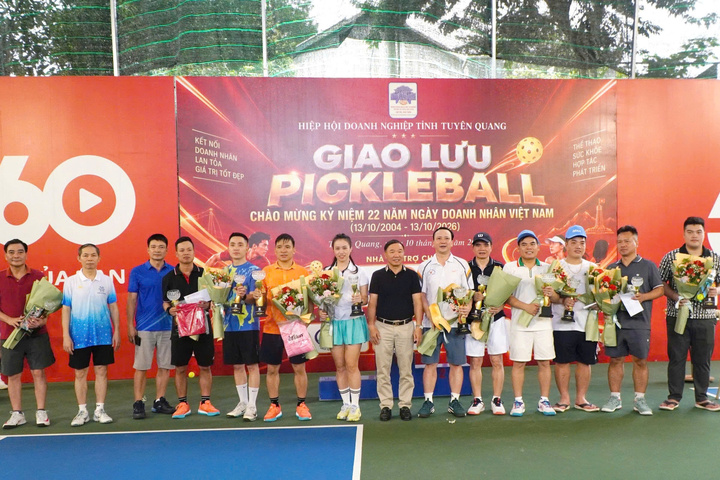 Hiệp hội Doanh nghiệp tỉnh Tuyên Quang: Sôi nổi Giải Pickleball chào mừng Ngày Doanh nhân Việt Nam